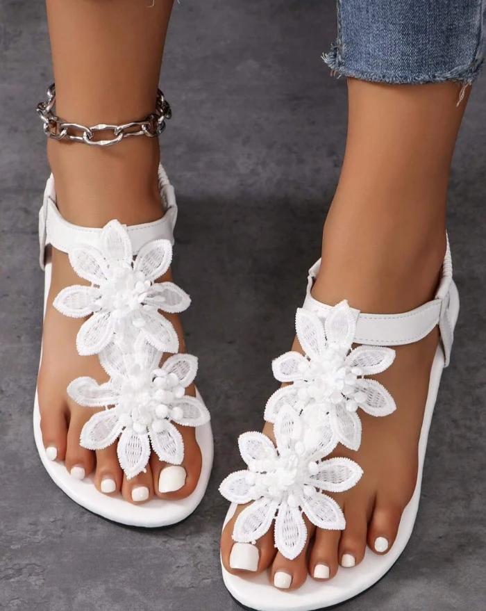 Fashion Shoes Woman White Floral Sandals Women's Clip Toe Sandals Flat Summer Casual Bohemia Flowers Slip on Beach Ladies Shoes